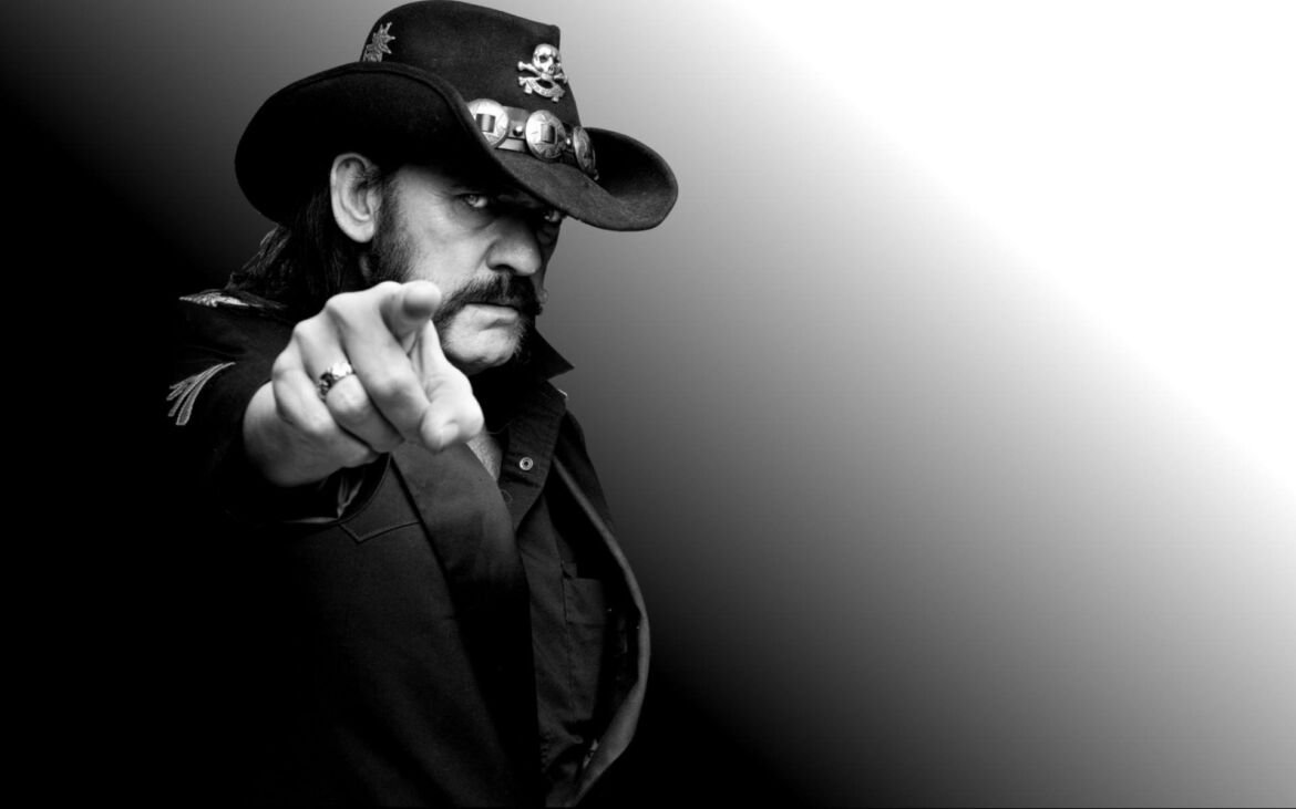 Vaikka Motörheadin Lemmy rakasti naisia, Rievulle hän tunnusti jo 2004, millaisista naisista hän EI pidä!
